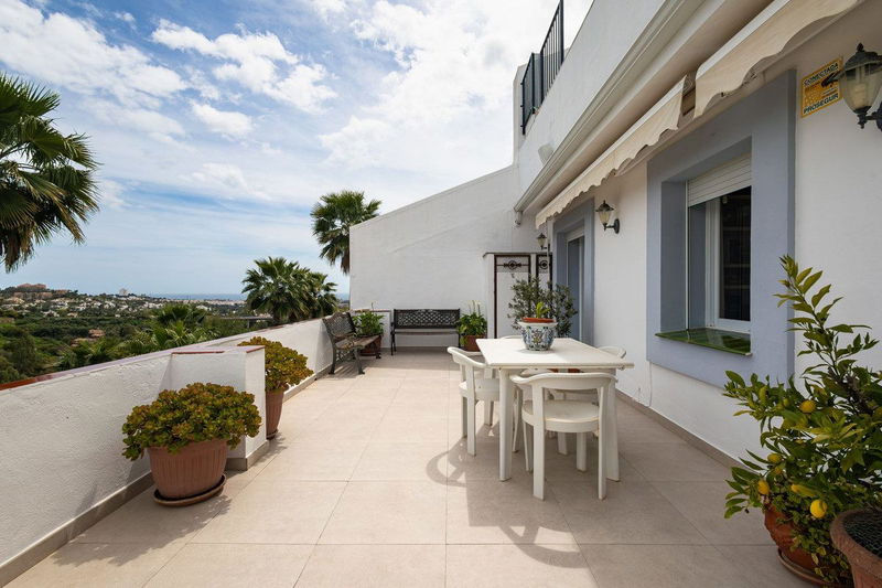 Middle Floor Apartment in Torremolinos, Costa del Sol – 2 beds – 649000 €