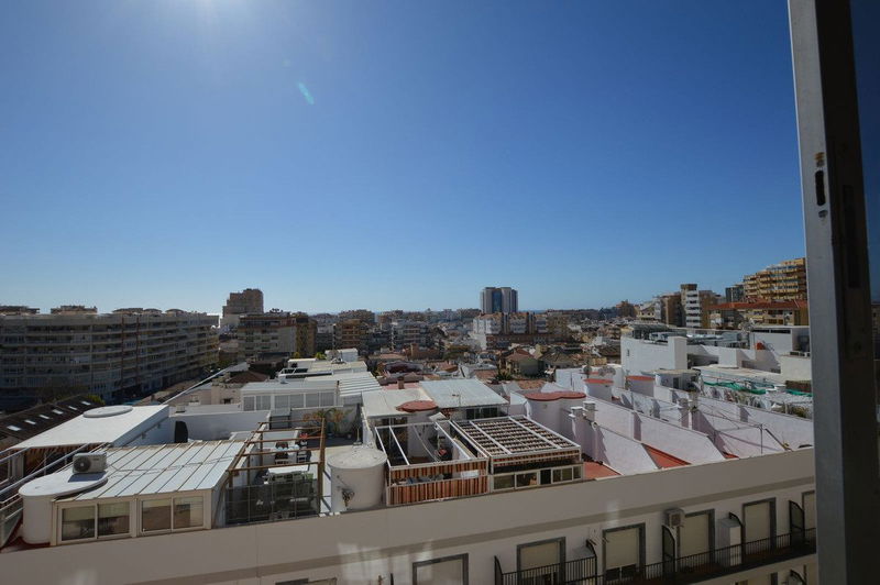 Middle Floor Apartment in Torremolinos, Costa del Sol – 2 beds – 239000 €