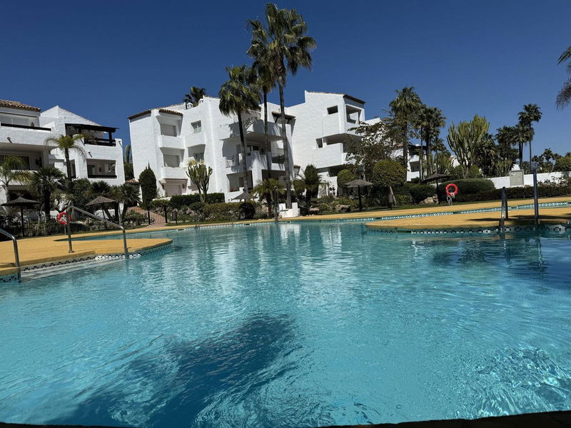 Ground Floor Apartment in Estepona, Costa del Sol – 3 beds – 670000 €