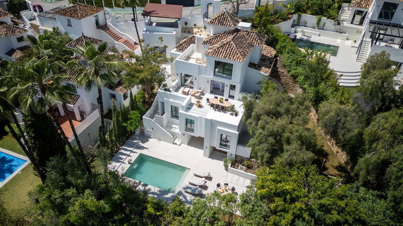 Detached Villa in Marbella, Costa del Sol – 5 beds – 2495000 €
