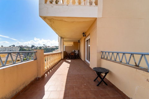 Middle Floor Apartment in Fuengirola, Costa del Sol – 3 beds – 480000 € - photo 3 of 29