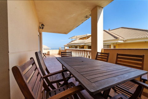 Middle Floor Apartment in Fuengirola, Costa del Sol – 3 beds – 480000 € - photo 16 of 29