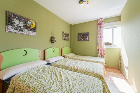 Middle Floor Apartment in Fuengirola, Costa del Sol – 3 beds – 480000 € - photo 21 of 29