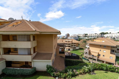 Middle Floor Apartment in Fuengirola, Costa del Sol – 3 beds – 480000 € - photo 27 of 29