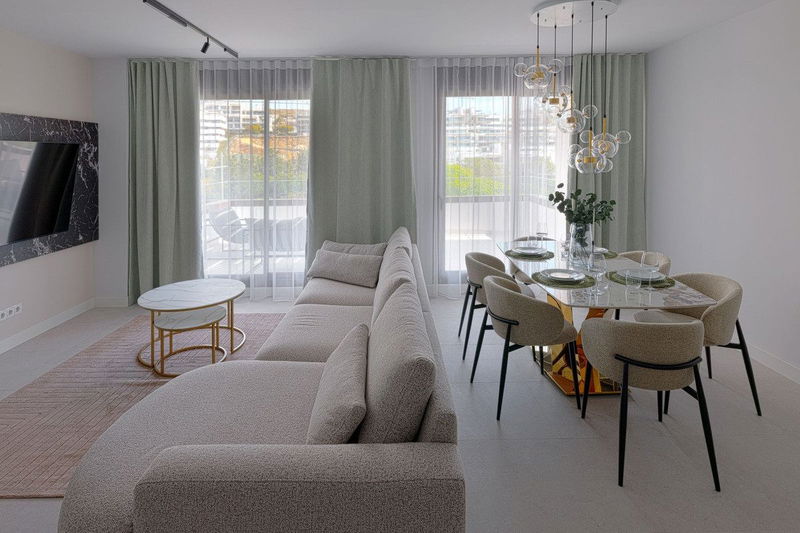 Middle Floor Apartment in Estepona, Costa del Sol – 3 beds – 690000 €