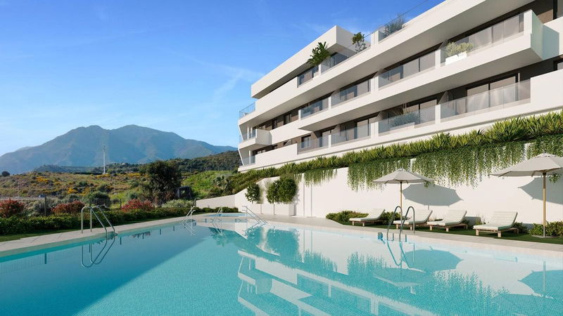 Middle Floor Apartment in Estepona, Costa del Sol – 2 beds – 359000 €