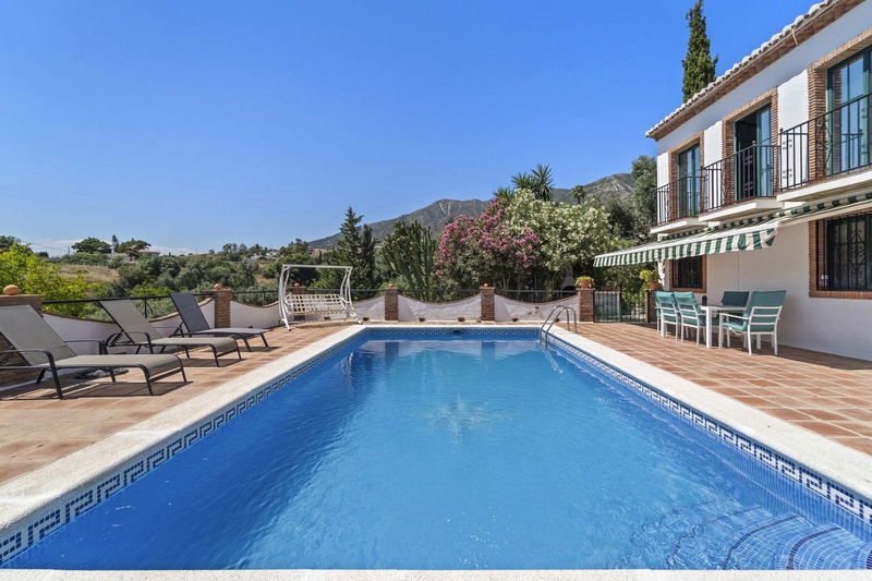 Detached Villa in Mijas, Costa del Sol – 5 beds – 1195000 €