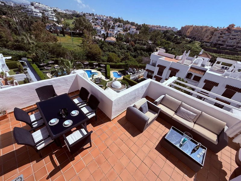 Penthouse Duplex in Estepona, Costa del Sol – 3 beds – 495000 €