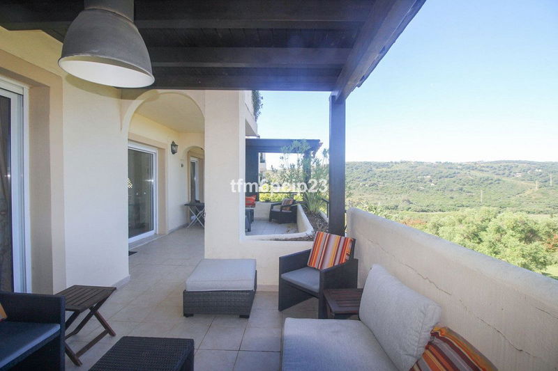 Penthouse Duplex in San Roque Club, Costa del Sol – 4 beds – 650000 €