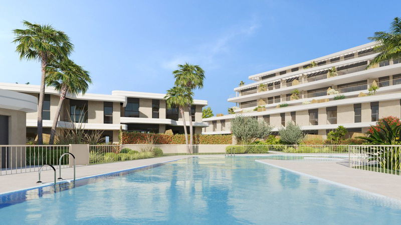Ground Floor Apartment in Estepona, Costa del Sol – 3 beds – 441000 €