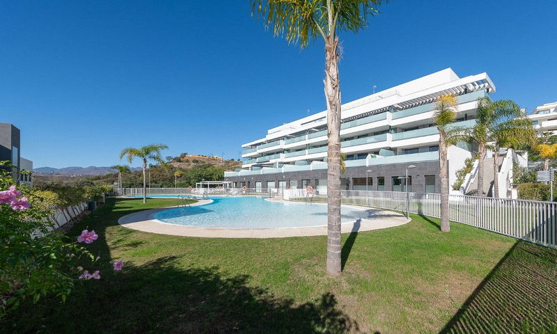 Middle Floor Apartment in Torremolinos, Costa del Sol – 3 beds – 649000 €