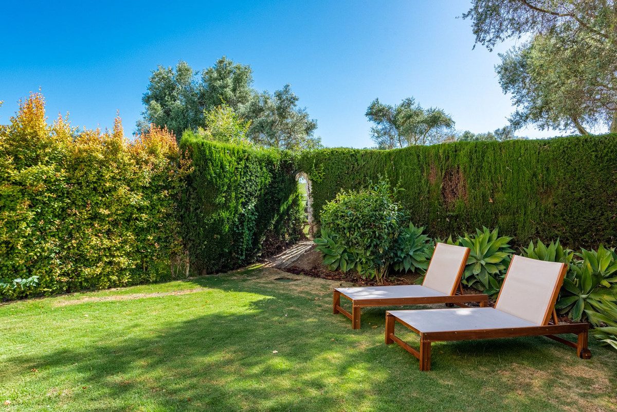Townhouse in Marbella, Costa del Sol – 4 beds – 899000 € - photo 13 of 30