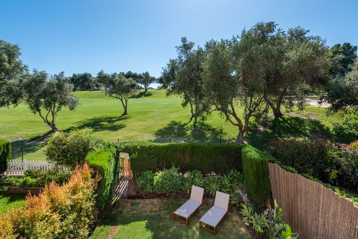 Townhouse in Marbella, Costa del Sol – 4 beds – 899000 € - photo 15 of 30