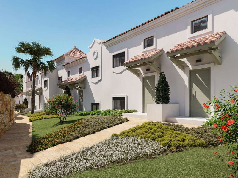 Townhouse in Estepona, Costa del Sol – 3 beds – 470250 €