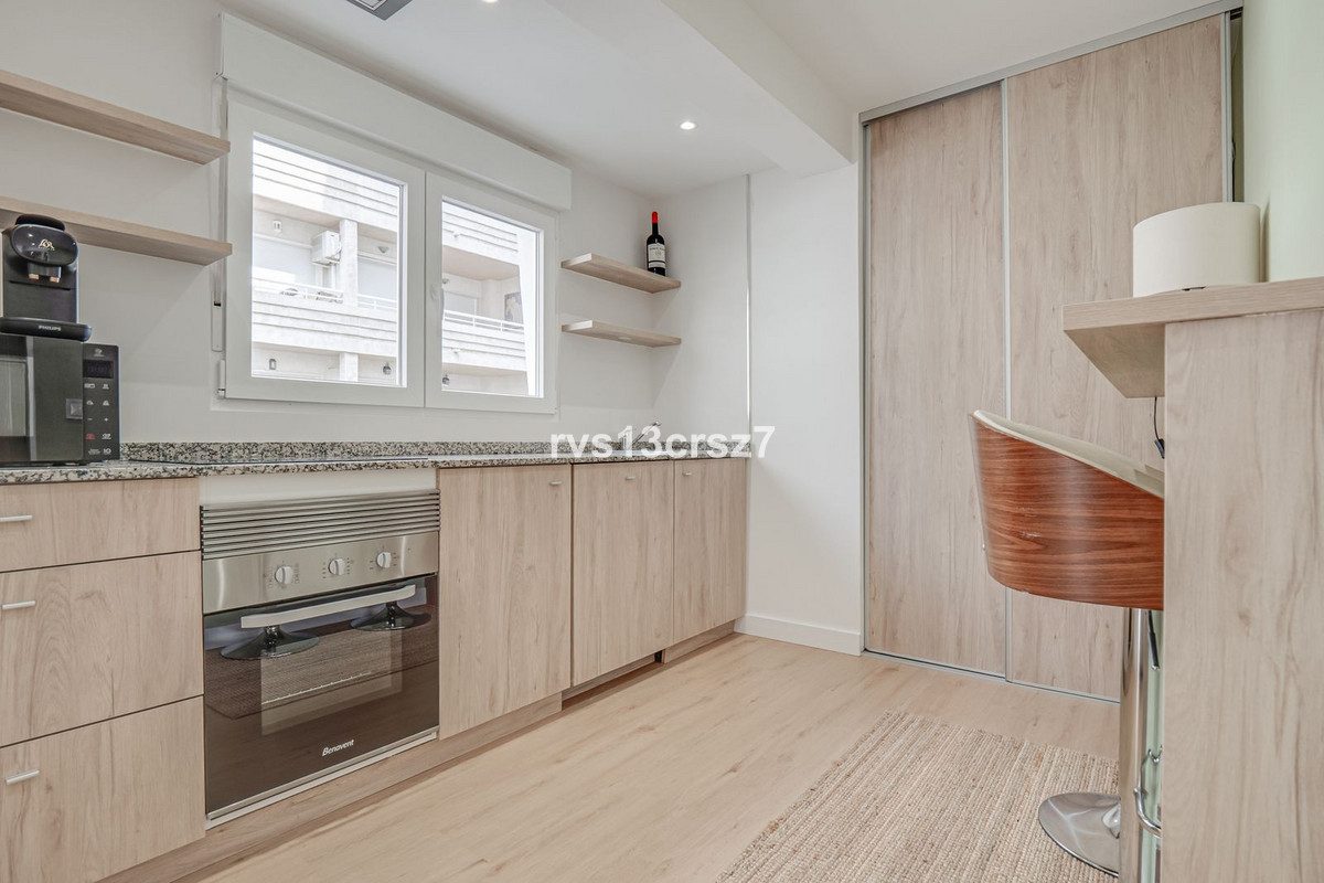 Middle Floor Apartment in Marbella, Costa del Sol – 2 beds – 649000 € - photo 7 of 25