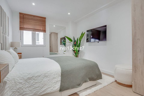 Middle Floor Apartment in Marbella, Costa del Sol – 2 beds – 649000 € - photo 12 of 25