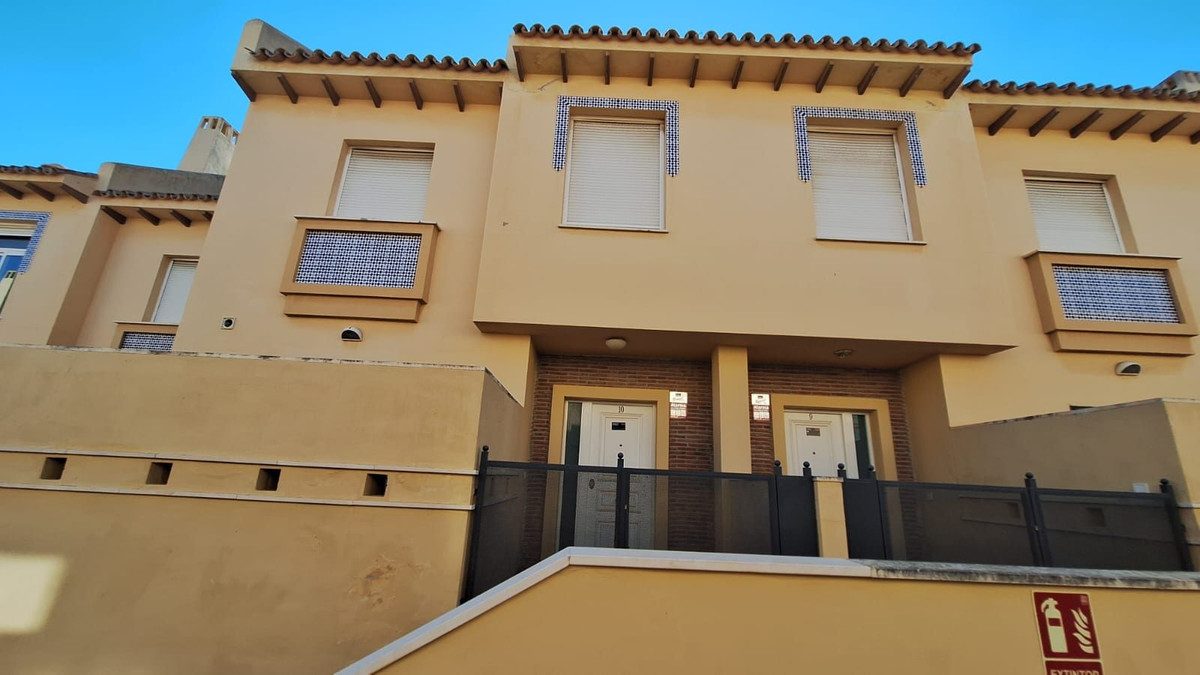 Townhouse in Mijas, Costa del Sol – 3 beds – 442500 € - photo 4 of 32