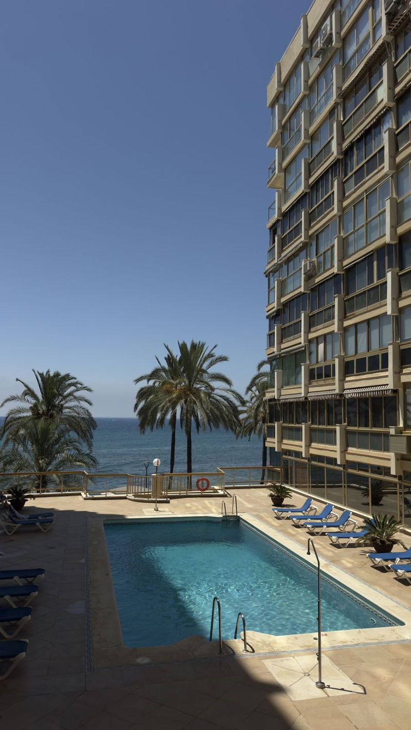 Middle Floor Apartment in Marbella, Costa del Sol – 1 beds – 400000 €