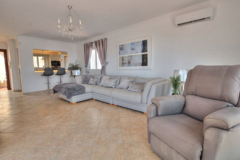 Detached Villa in Mijas, Costa del Sol – 4 beds – 995000 € - photo 8 of 26