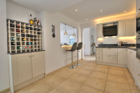 Detached Villa in Mijas, Costa del Sol – 4 beds – 995000 € - photo 10 of 26