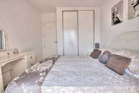 Detached Villa in Mijas, Costa del Sol – 4 beds – 995000 € - photo 20 of 26