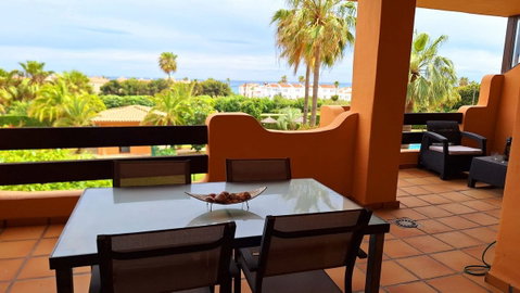 Middle Floor Apartment in Torremolinos, Costa del Sol – 2 beds – 350000 € - photo 5 of 25