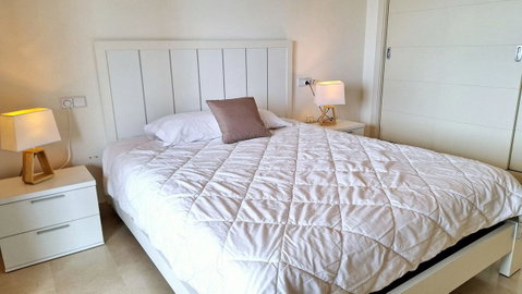 Middle Floor Apartment in Torremolinos, Costa del Sol – 2 beds – 350000 € - photo 13 of 25