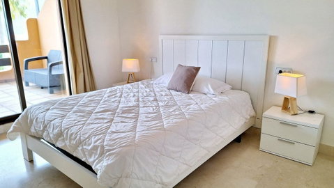 Middle Floor Apartment in Torremolinos, Costa del Sol – 2 beds – 350000 € - photo 19 of 25
