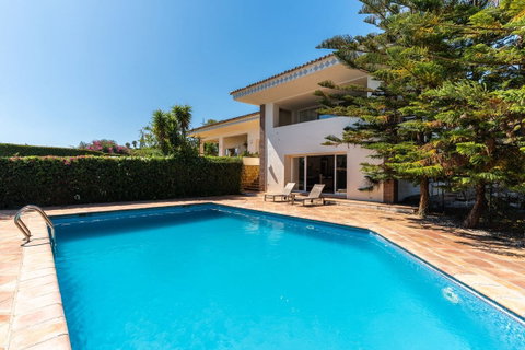 Detached Villa in Benahavís, Costa del Sol – 5 beds – 5250000 € - photo 5 of 56
