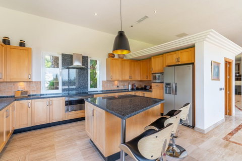 Detached Villa in Benahavís, Costa del Sol – 5 beds – 5250000 € - photo 18 of 56