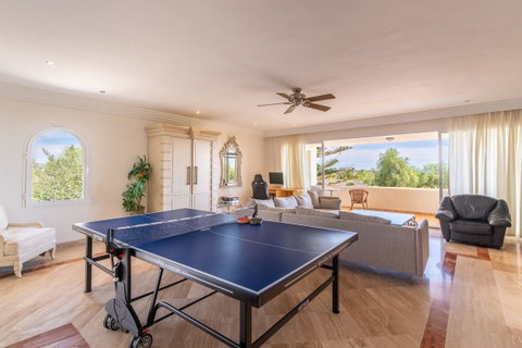 Detached Villa in Benahavís, Costa del Sol – 5 beds – 5250000 € - photo 23 of 56