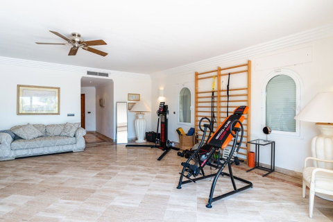 Detached Villa in Benahavís, Costa del Sol – 5 beds – 5250000 € - photo 50 of 56