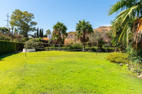Detached Villa in Benahavís, Costa del Sol – 5 beds – 5250000 € - photo 52 of 56