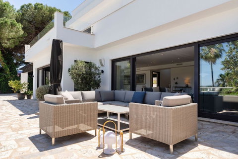 Detached Villa in Marbella, Costa del Sol – 4 beds – 2990000 € - photo 7 of 45