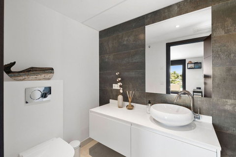 Detached Villa in Marbella, Costa del Sol – 4 beds – 2990000 € - photo 19 of 45
