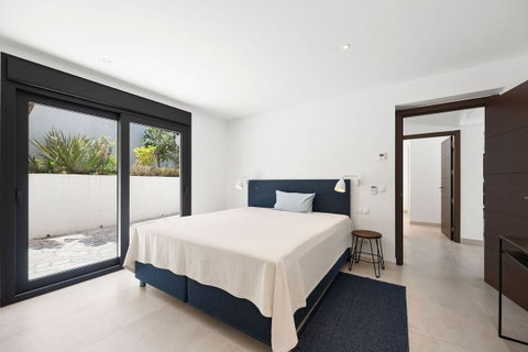 Detached Villa in Marbella, Costa del Sol – 4 beds – 2990000 € - photo 24 of 45