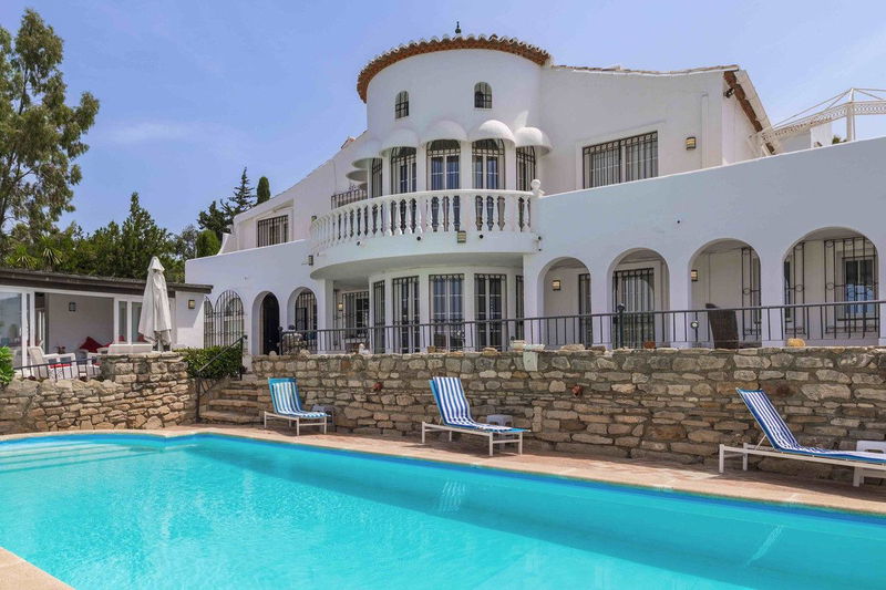 Detached Villa in Estepona, Costa del Sol – 6 beds – 1600000 €