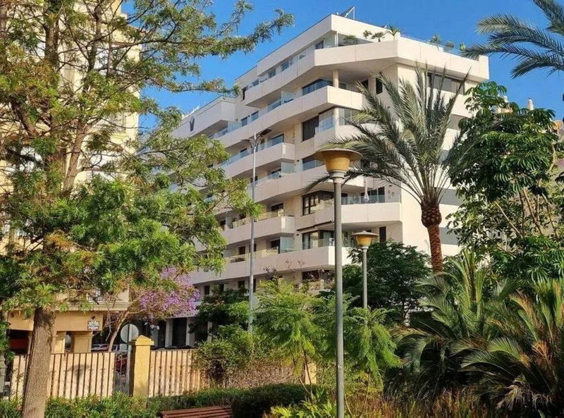 Penthouse in Estepona, Costa del Sol – 3 beds – 1790000 €