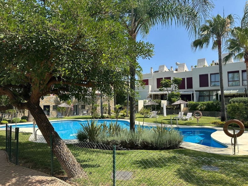 Townhouse in Estepona, Costa del Sol – 3 beds – 495000 €