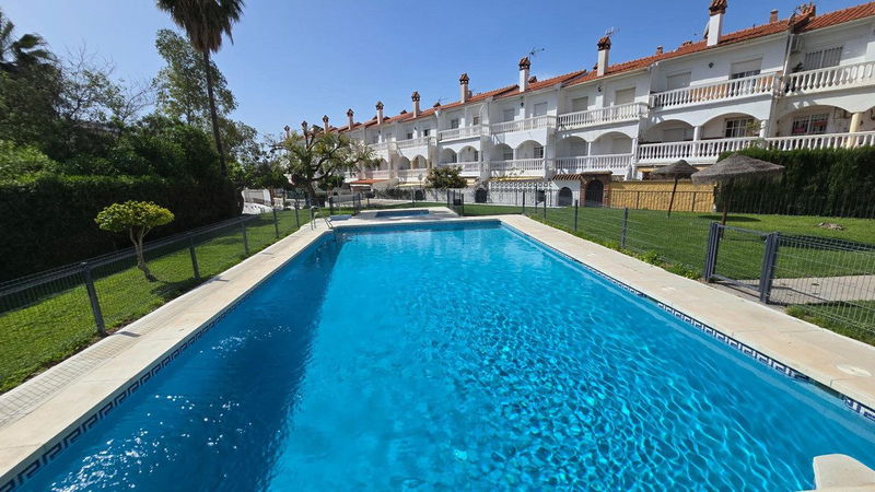Semi-Detached House in Benalmadena, Costa del Sol – 3 beds – 395000 €