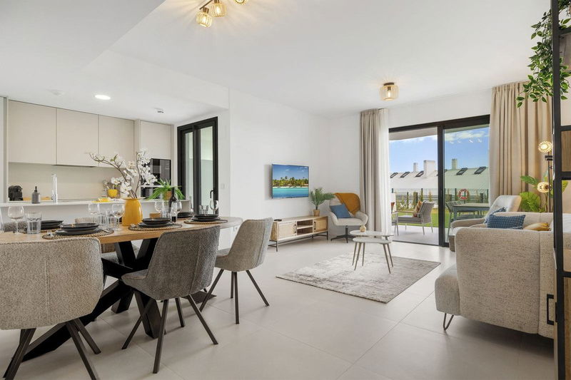 Ground Floor Apartment in Fuengirola, Costa del Sol – 3 beds – 699000 €