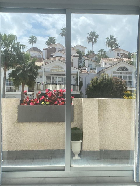 Middle Floor Apartment in Mijas, Costa del Sol – 2 beds – 340000 € - photo 25 of 37