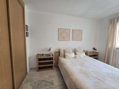 Middle Floor Apartment in Mijas, Costa del Sol – 2 beds – 340000 € - photo 29 of 37