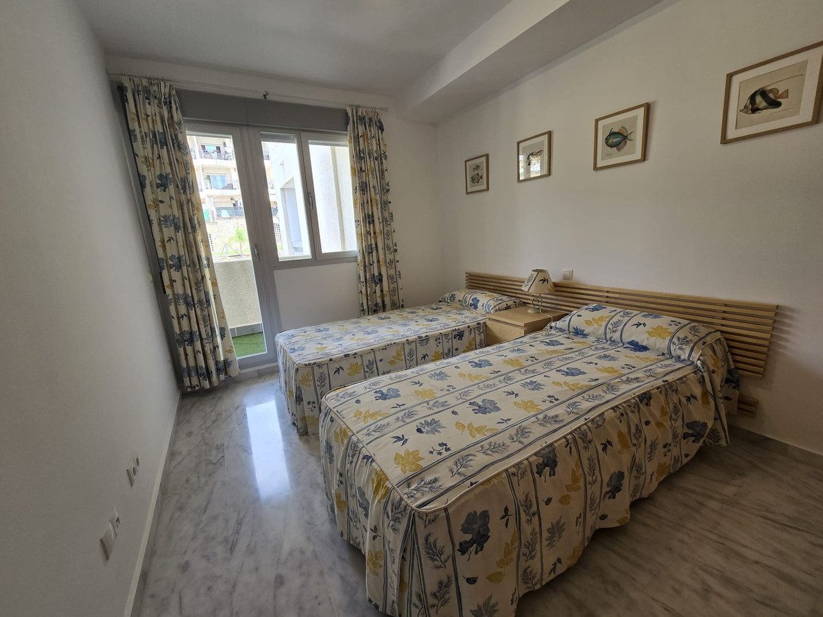 Middle Floor Apartment in Mijas, Costa del Sol – 2 beds – 340000 € - photo 34 of 37