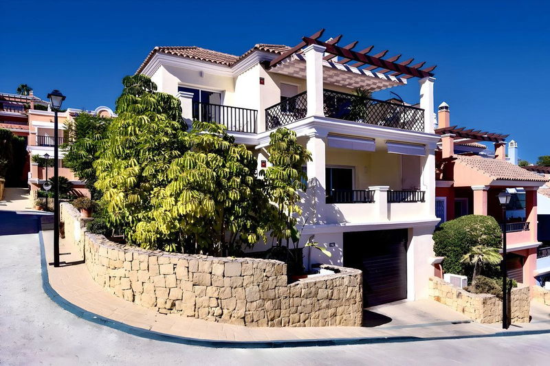 Townhouse in Torremolinos, Costa del Sol – 4 beds – 1450000 €
