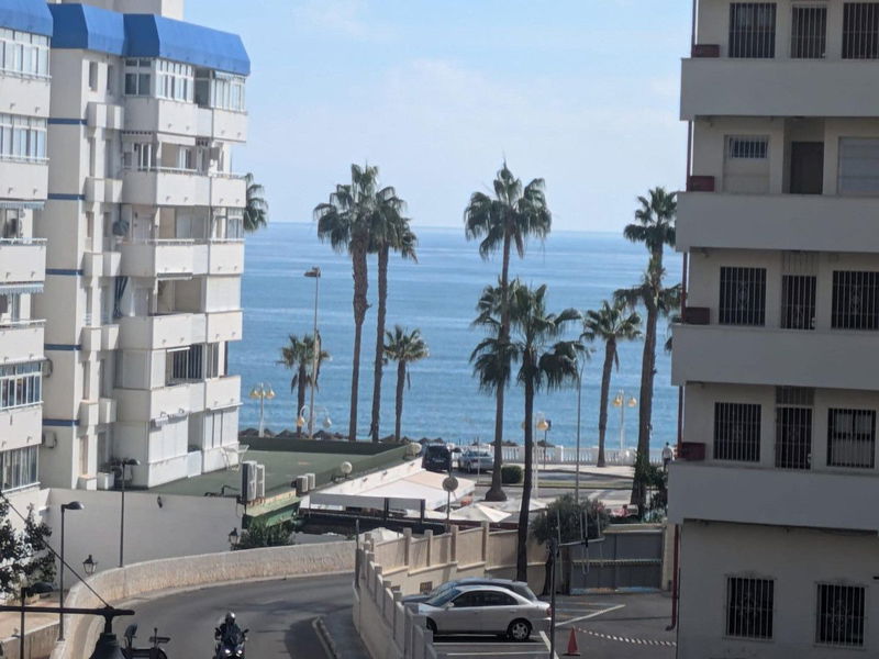 Middle Floor Apartment in Benalmadena, Costa del Sol – 1 beds – 298000 €