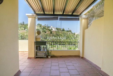 Middle Floor Apartment in Torremolinos, Costa del Sol – 2 beds – 399000 € - photo 18 of 21