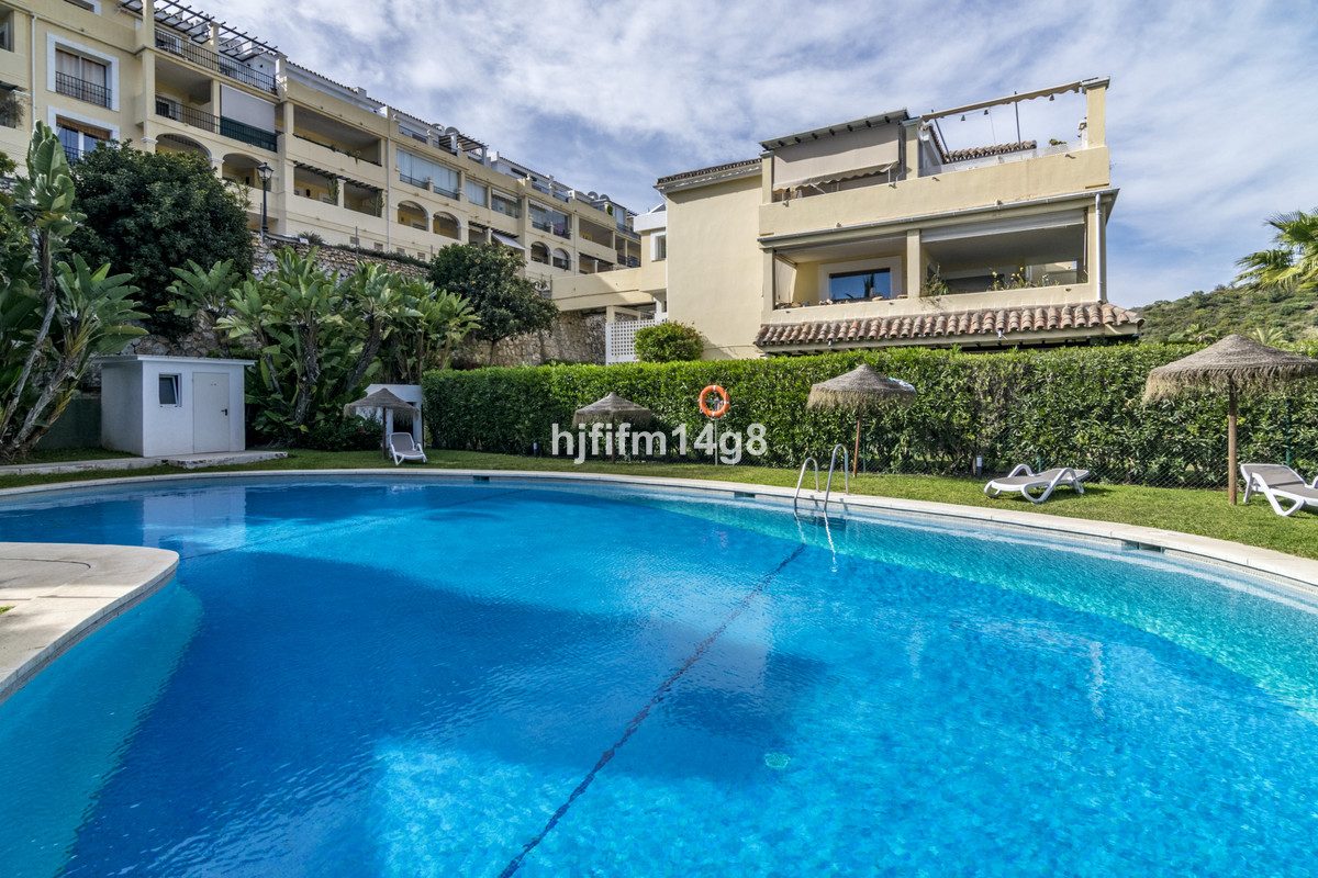 Middle Floor Apartment in Torremolinos, Costa del Sol – 2 beds – 399000 € - photo 21 of 21