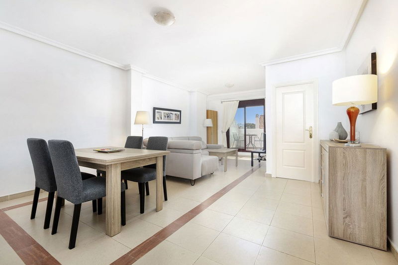 Top Floor Apartment in Marbella, Costa del Sol – 2 beds – 480000 €