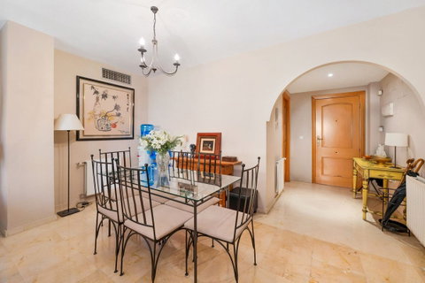 Middle Floor Apartment in Torremolinos, Costa del Sol – 3 beds – 500000 € - photo 11 of 27